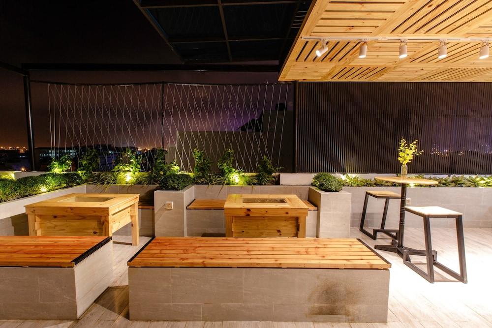 Hanami Hotel Danang Exterior foto